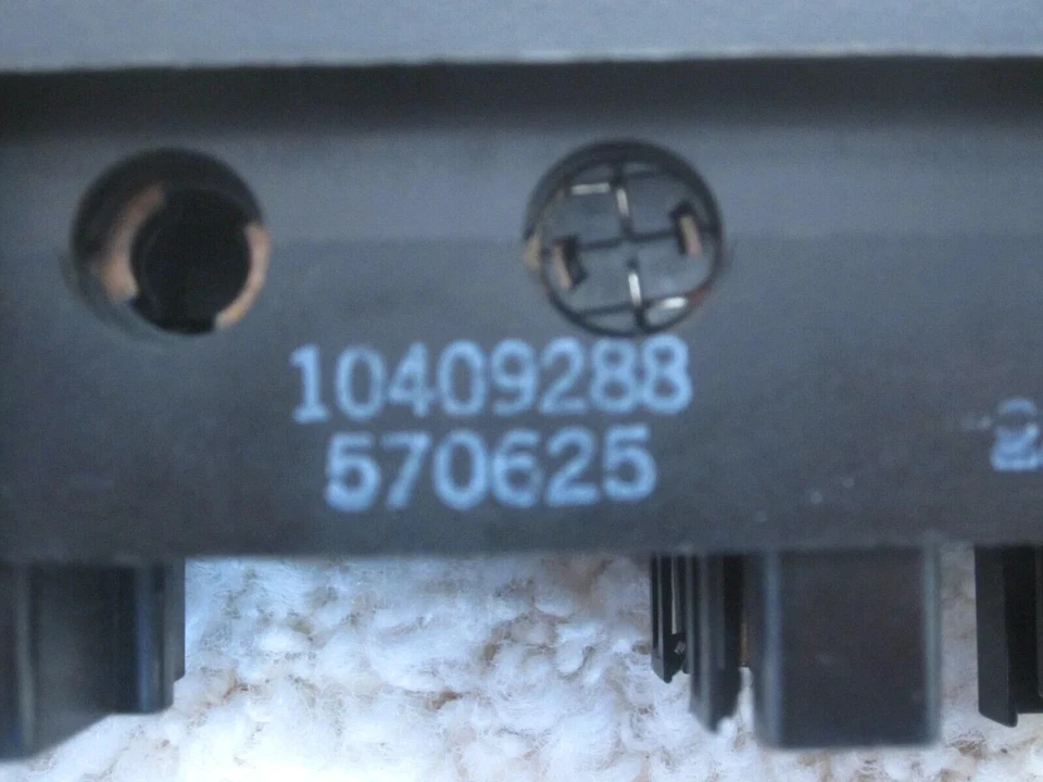 MONTANA, СИЛУЭТ, ВЕНЧУРНЫЙ ЗАДНИЙ СТЕКЛООЧИСТИТЕЛЬ / ПЕРЕКЛЮЧАТЕЛЬ ОБОГРЕВАТЕЛЯ 10409288 #3I-8 - Изображение 3 из 3