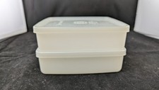 Set Of 2 Vintage Tupperware Sandwich Keepers