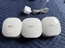 EERO 6 Mesh WiFi Router (N010001) + 1 Extenders (Q010001) + j010001
