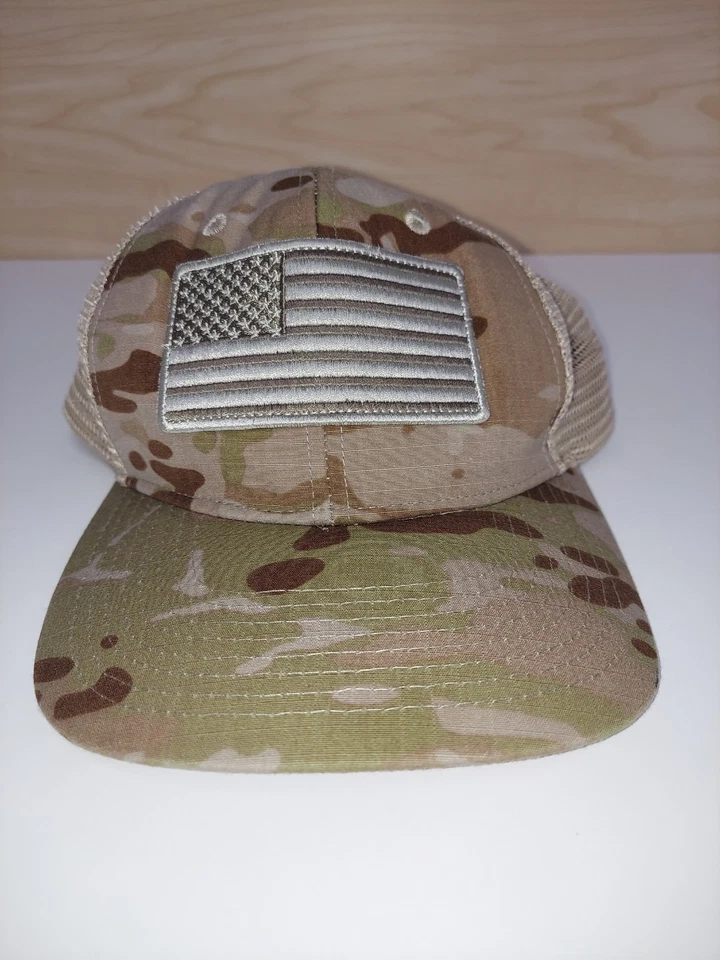 Gorra de camionero con bandera de EE. UU. Dewalt camuflada gorra de malla usada Snapback GARANTIZADO RESISTENTE Foto 2 de 4