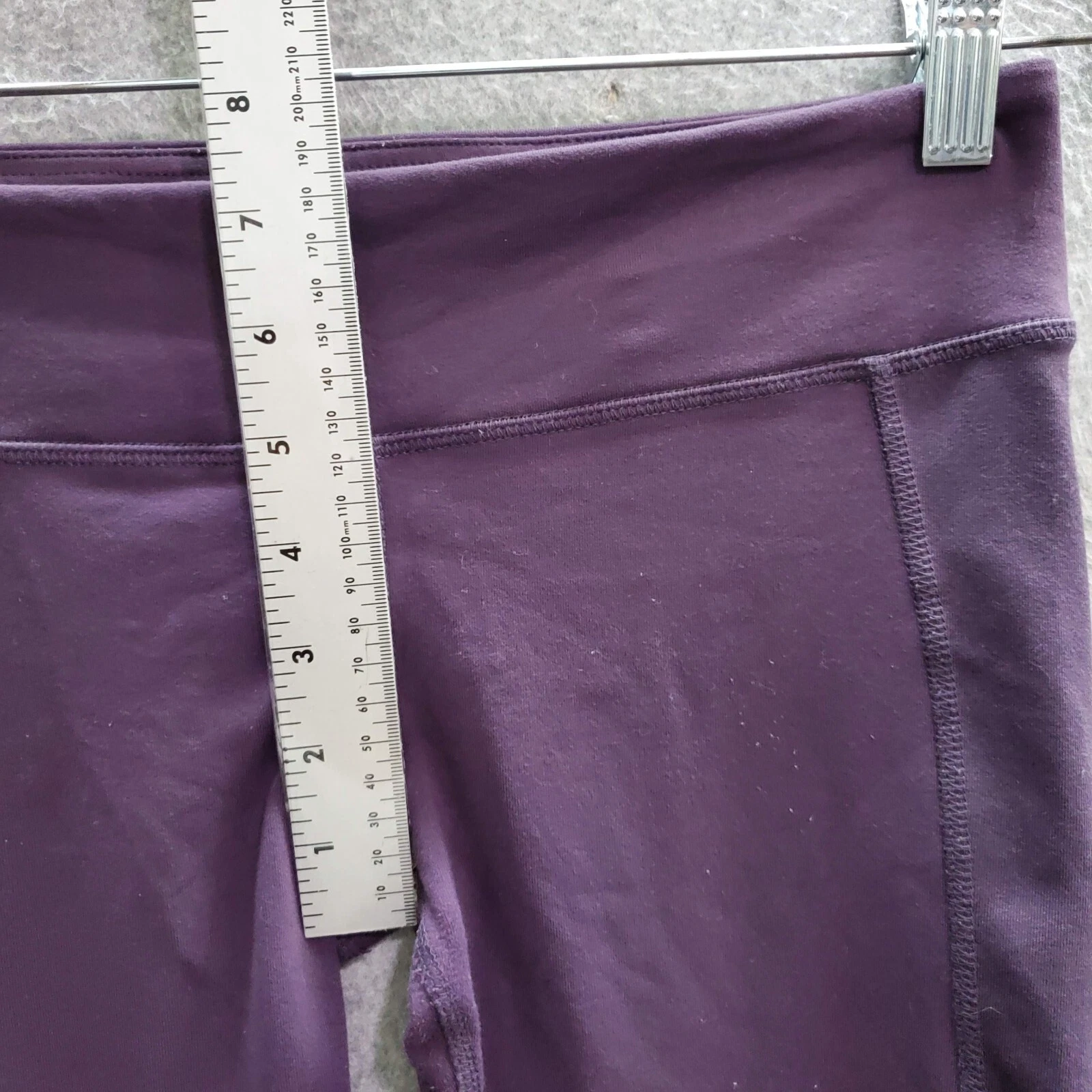 alo-yoga activewear yoga logo zip ankle pants