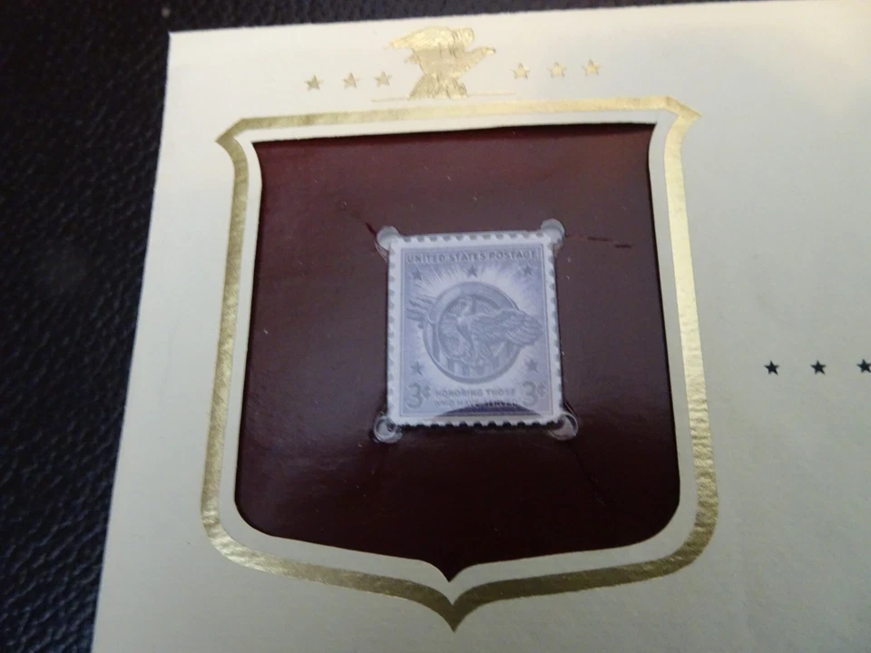 SELLOS HISTÓRICOS CONMEMORATIVOS DE VETERANOS DE LA SEGUNDA GUERRA MUNDIAL DE AMÉRICA 9 de mayo de 1946 Foto 2 de 4