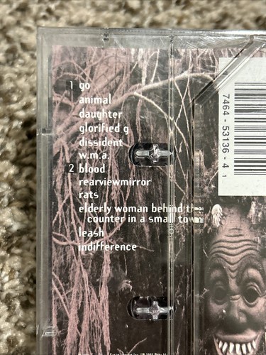 Vs. by Pearl Jam (Cassette, Oct-1993, Epic) Sony Music Good Conditions - Picture 9 of 24