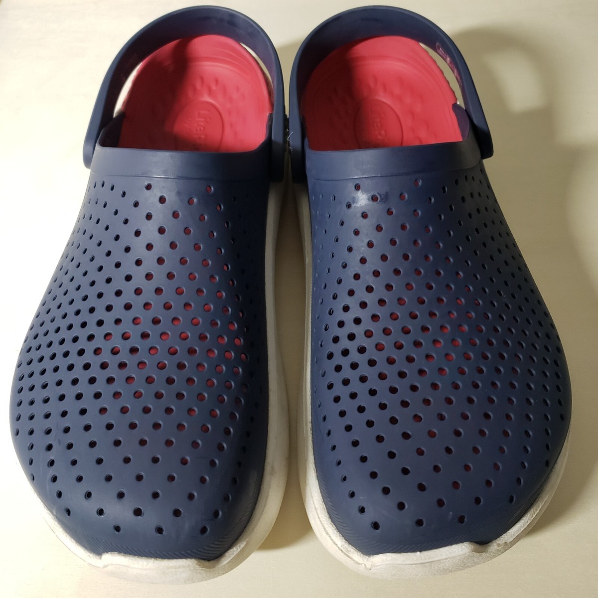 crocs literide red