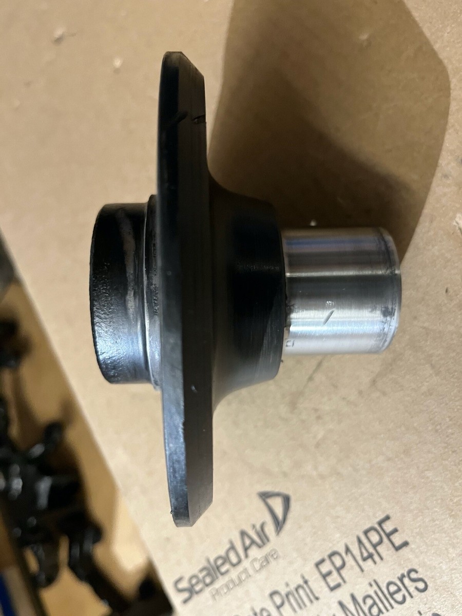 BMW E30 Rear Wheel Hubs W/lugs 33411131123 for sale online BMW E30 Rear Wheel Hubs W/lugs 33411131123 for sale online