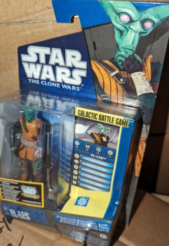 Star Wars bounty hunter EL-LES The Clone Wars 3.75" Action Figure - Picture 3 of 3
