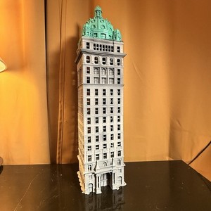 HO Scale Skyscraper / Building 25 Inches Tall