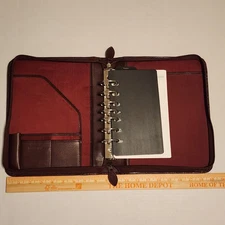 Vintage DAY-TIMER Planner, 7-Ring, Zip Around, Burgandy Leather, 11.5 X 9 X 2”