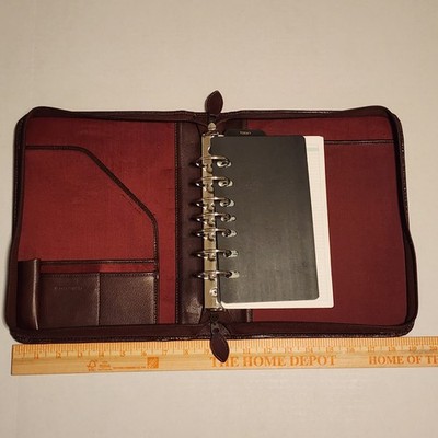 Vintage DAY-TIMER Planner, 7-Ring, Zip Around, Burgandy Leather, 11.5 X 9 X 2 