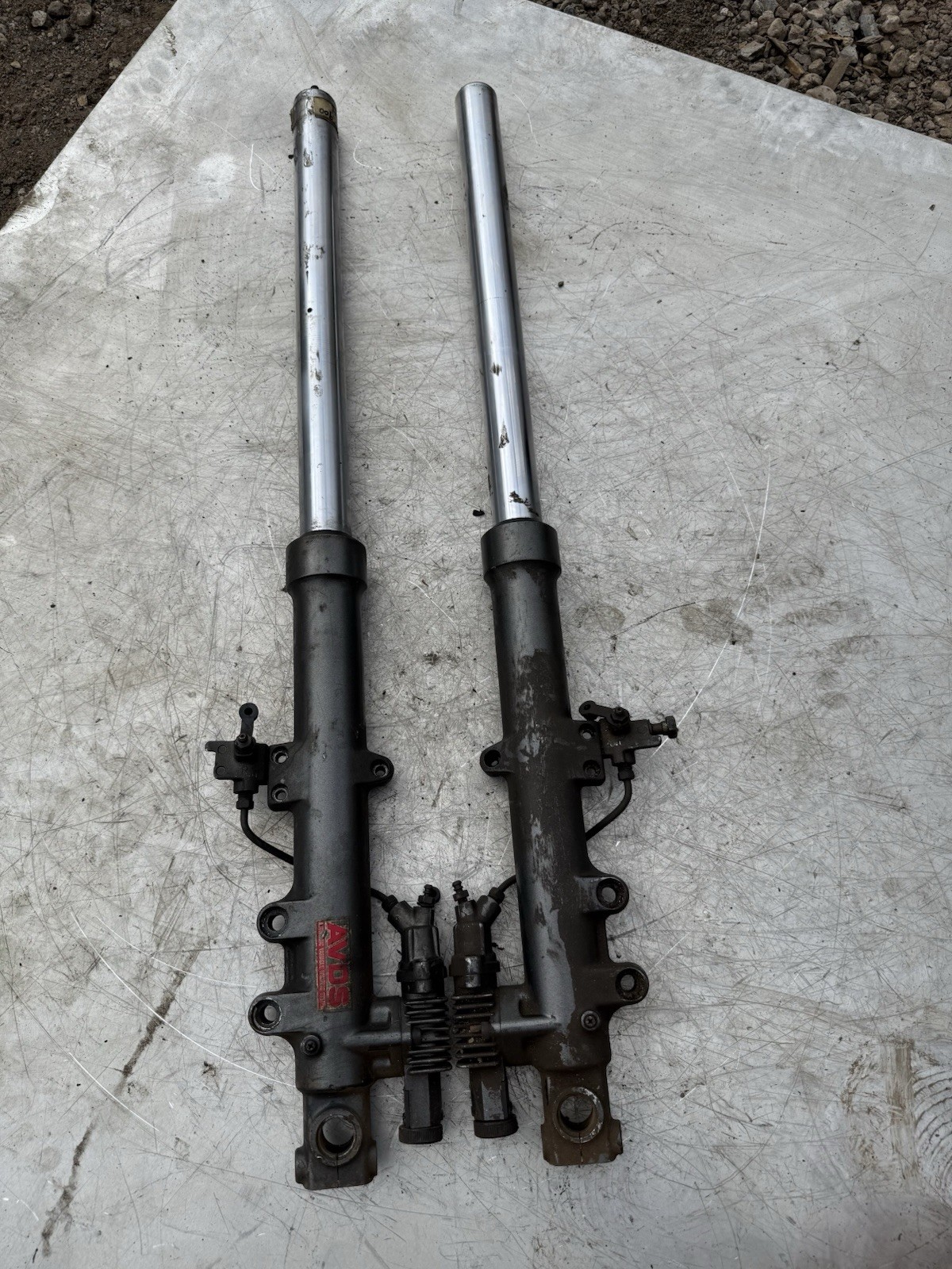 Kawasaki GPZ900 GPZ 900 Forks Fork Clamp front end clamps trees oem Genuine