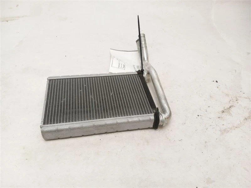 Núcleo de calefacción para Toyota Prius C 2012-2019 OEM Foto 2 de 4