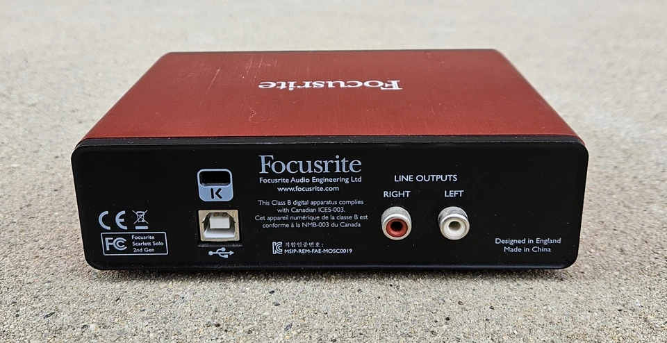 Focusrite Scarlett Solo 2nd Gen USB Audio Interface - Image 3 of 4