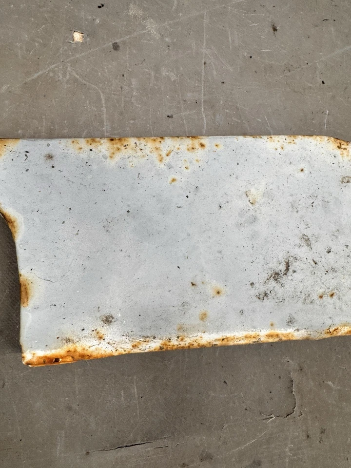 Pontiac GTO 1970 1971 Lemans Tempest trasero cenefa inferior parachoques Le Mans Foto 4 de 4