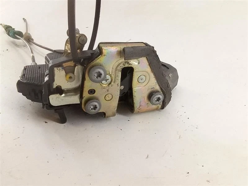 Toyota Camry 2005 conductor cerradura puerta trasera izquierda actuador montaje fabricante original usado Foto 4 de 4