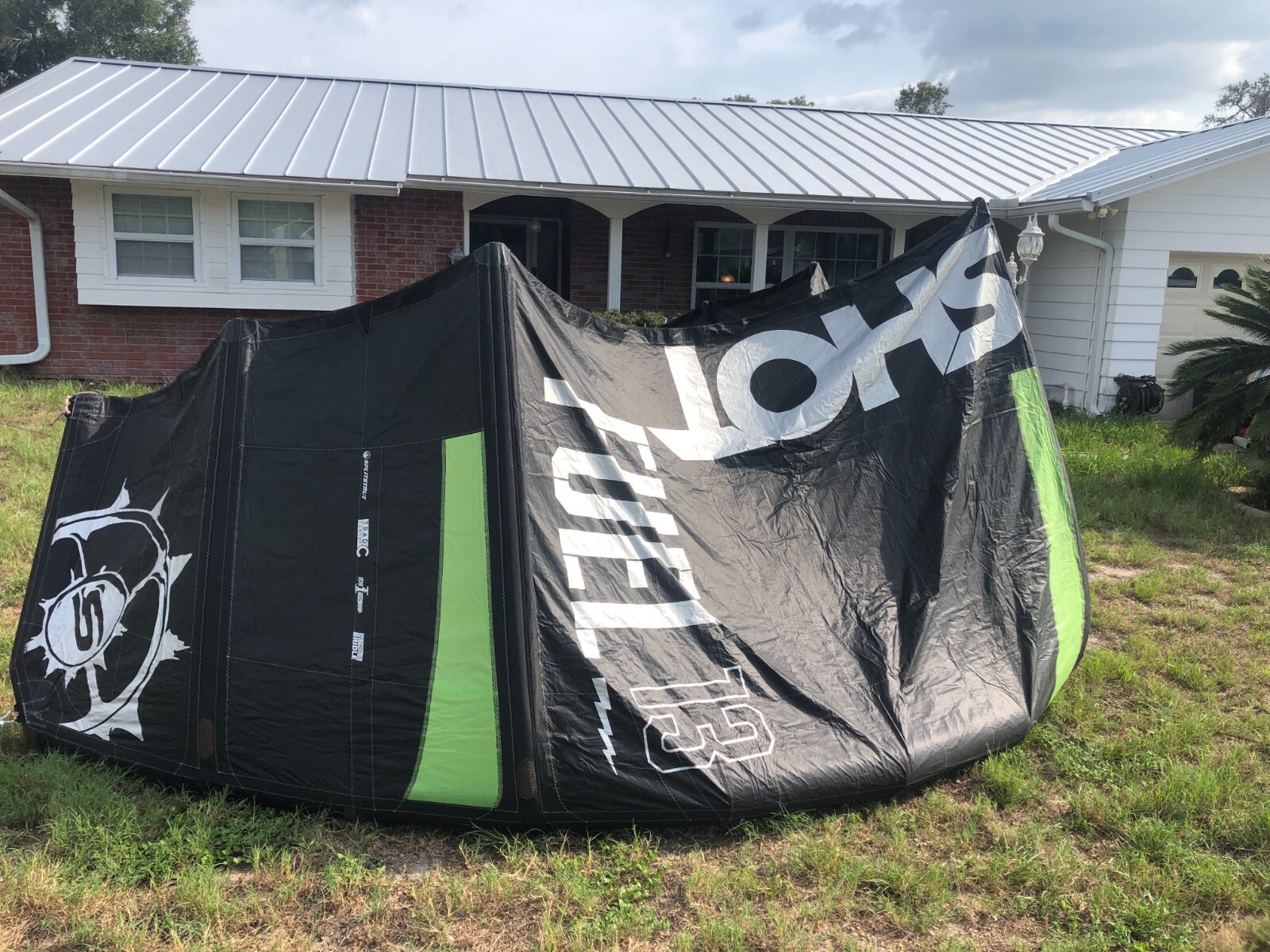 2017 Slingshot Fuel 13m kite Barely used eBay