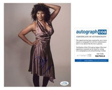Pam Grier "Foxy Brown" AUTOGRAPH Signed 8x10 Photo B ACOA