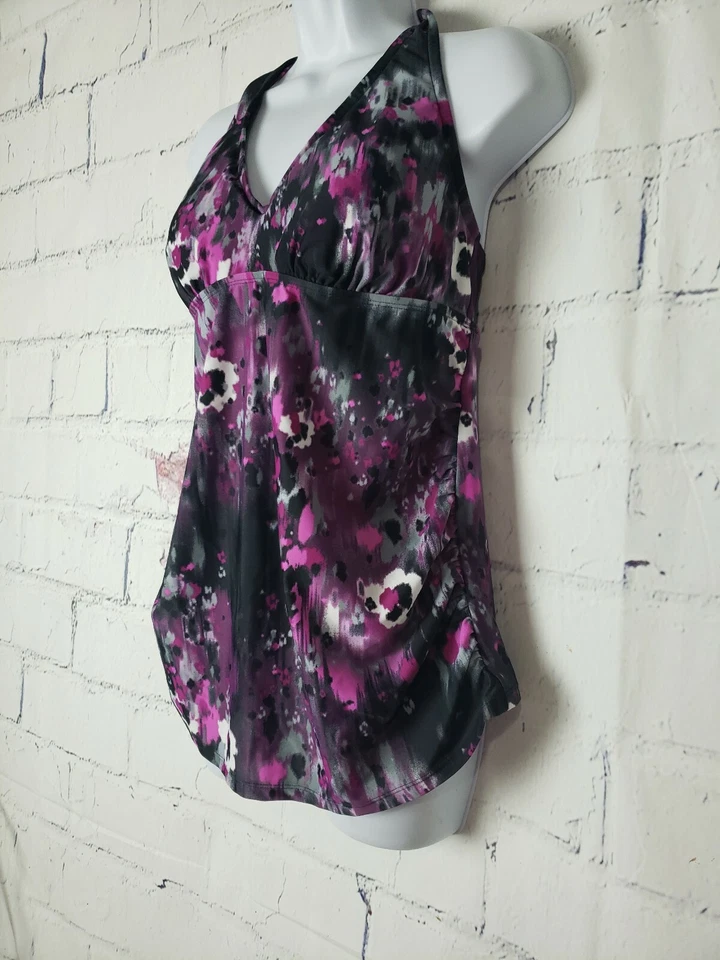 Tankini de maternidad Liz Lange solo pequeño traje de baño multicolor cuello en V halter Foto 3 de 4