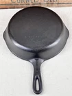 Unmarked Wagner No. 6 (9”,B,Made in USA) Cast Iron Skillet