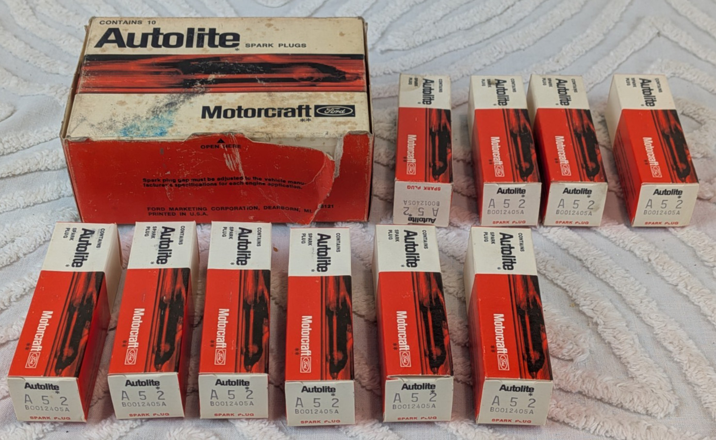 Autolite Motorcraft Spark Plug A52 NOS Box of 10 Powertip 1966 Ford Marketing