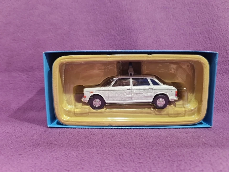 VANGUARDS VA 08501 WOLSELEY 1800 CITY OF LONDON POLICE SCALA 1:43 - Immagine 3 di 4