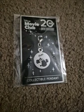Finding Nemo Disney Movie Club Exclusive Nemo Pendant New