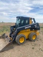 2016 John Deere 330G Minicargador de Orugas