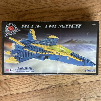 Blue Thunder Plane Building Blocks Set #9743   690 Pieces