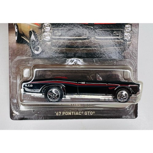 Hot Wheels 2017 Walmart Exclusive Garage Series '67 Pontiac GTO #1/10 *Stain* - Picture 2 of 7