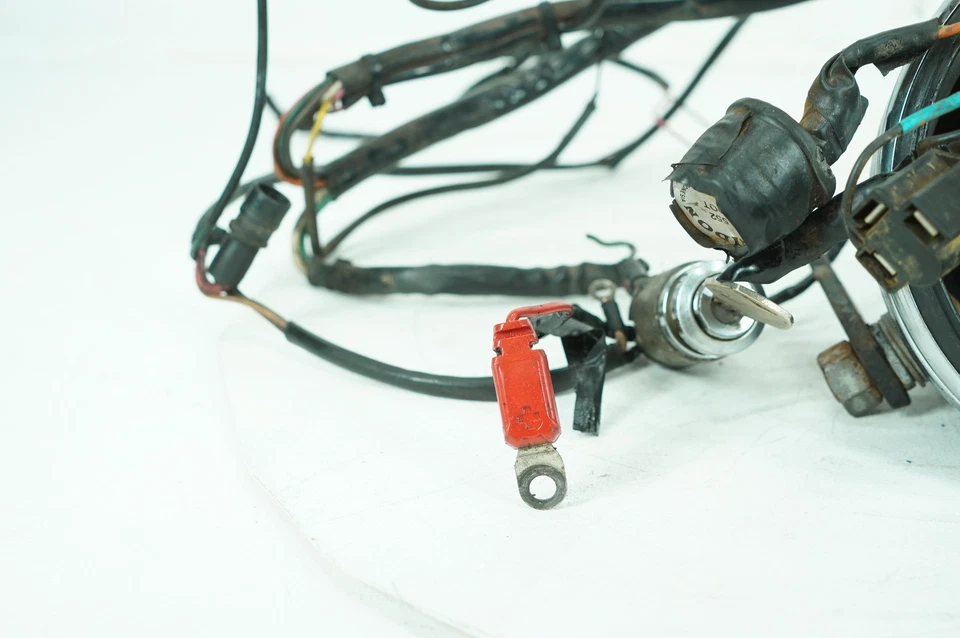 84 Harley Sportster XLH 1000 OEM Main Wire Wiring Harness Ignition Switch & Key - Image 4 of 4