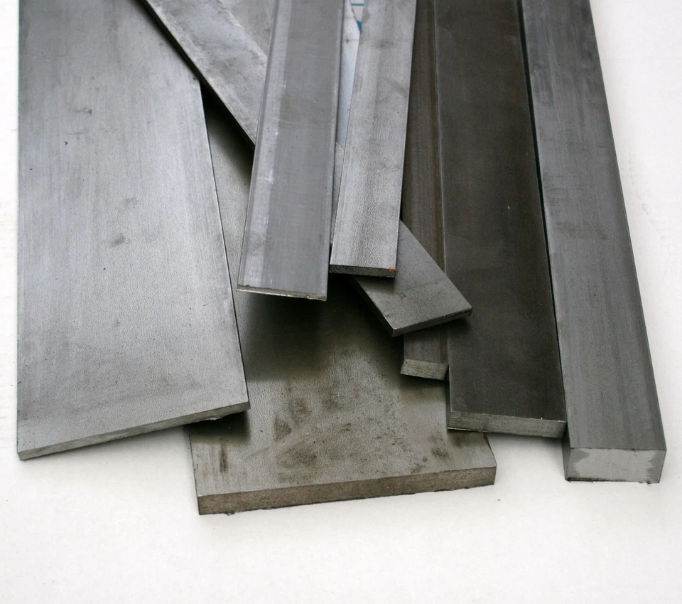 Bright Mild Steel Flat Bar 25mm x 3mm x 1000mm EN3B