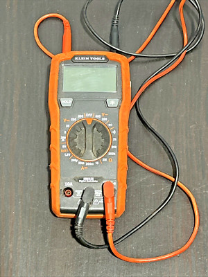 Klein Tools Digital Multimeter MM325 600V electrician tool with/ leads