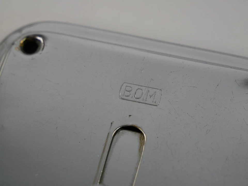 1964-68 Ferrari 275 GTB внутренние вентиляционные отверстия BOM - Изображение 2 из 3