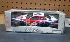 Team Caliber NASCAR Mark Martin 6 Pit Stop 1:24 Scale Diecast New