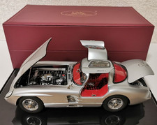 CMC 1/18 Mercedes-Benz 300 SLR Coupe 1955 Silver Gullwing M076