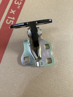 OEM Tesla Model 3 Rear lower Right hinge RLR634D 1773634-01-D