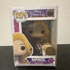 Rapunzel #223 Disney Princess Funko Exclusive Pop & Pin W/PROTECTOR