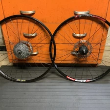 26" Disc 9sp Wheelset: Mavic XM 117/Cannondale FIRE & WTB Speed Disc i23/Shimano