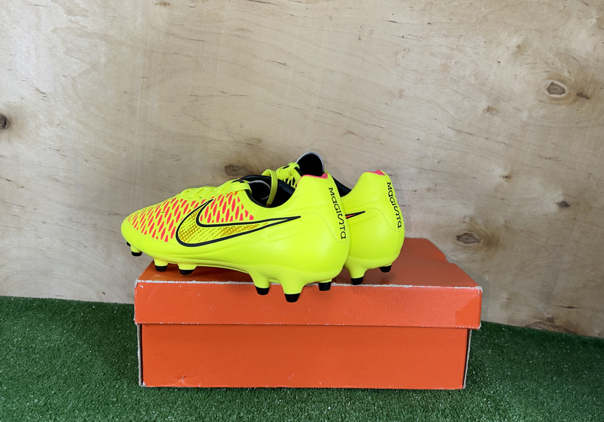Nike Magista Orden FG 651329-770 Yellow boots Cleats mens Football