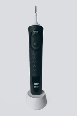 Oral-B Vitality Pro Zahnbürste schwarz 3 Putzmodi Timer Handstück + Ladestation