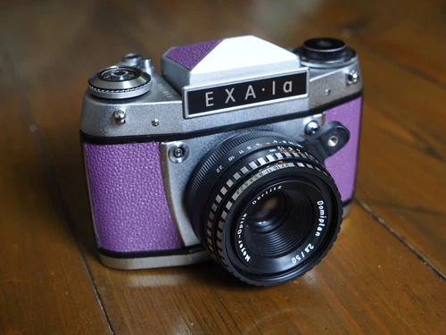 Ihagee Exa I 1:2,8 f=50 mm Meyer Domiplan, purple leather