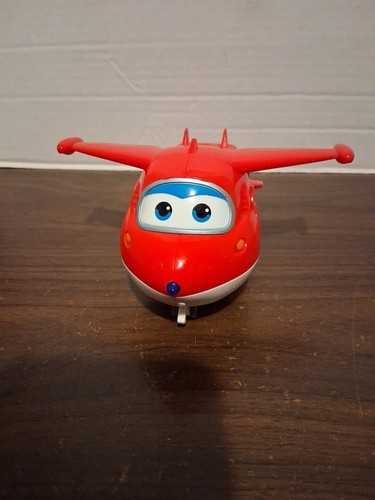 Super Wings Transforming Jerome Airplane Action Figure Bot, 5" Red - Imagen 9 de 13
