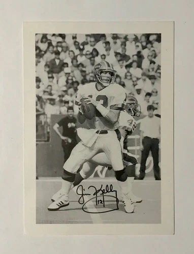Vintage Buffalo Bills #12 Jim Kelly Autographed B&W 4.25 x 6 Action Photo