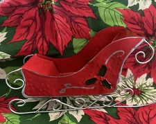 VINTAGE Red & Green Metal Sled 7”  Christmas CENTERPIECE Tabletop SLEIGH*SMALL