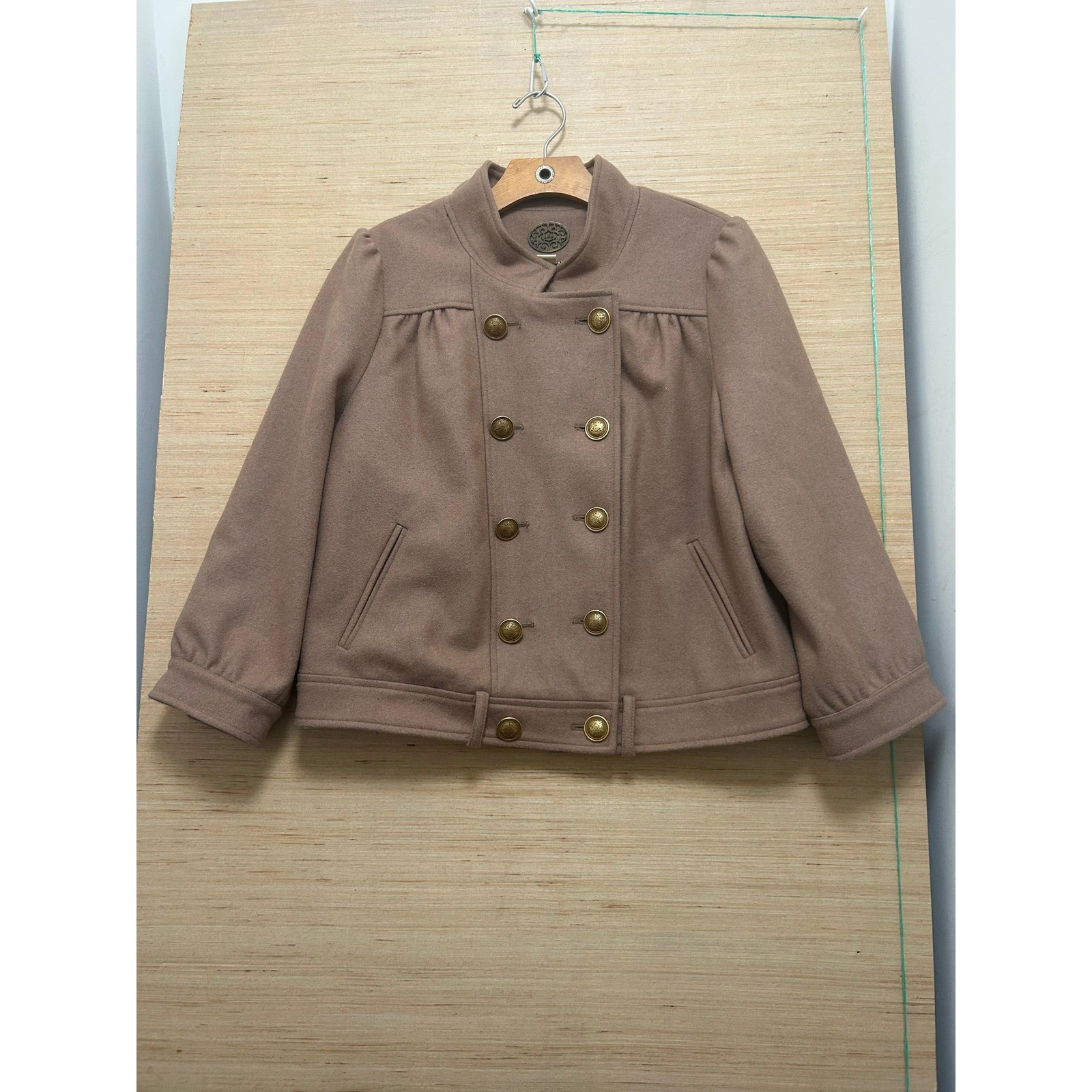 Taupe Puffed Sleeves Size 12