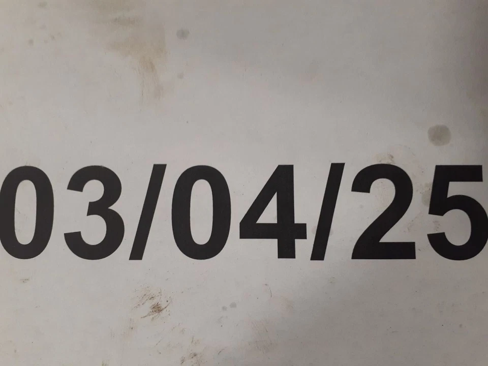 Radiador 28-1/4" de ancho para 93 Bonneville 670000 Foto 3 de 4