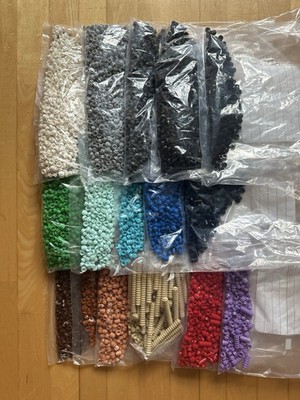 Lego Sammlung Konvolut Studs. Ca. 2 Kilo. Reste aus 6 Lego Batman Frame Sets