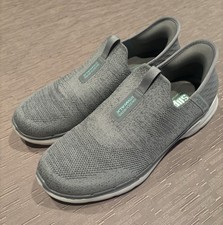 Skechers Womens Hands Free Slip-ins Go Walk 6-Gray, Size 10, Worn twice 