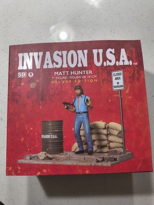 SD Toys Movie Icons: Chuck Norris Invasion USA Matt Hunter Figure Deluxe Edition