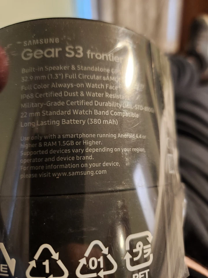 Samsung Gear S3 SM-R760NDAAROM SmartWatch Frontier Gray / Black European Version - Image 4 of 4