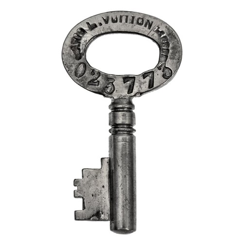 LOUIS VUITTON Steamer Trunk Key Code '023773' Pre-1931 40mm Antique - ref.k173 - Picture 2 of 5